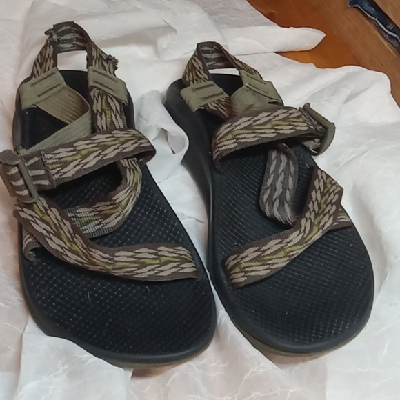 Chaco men's size 11 sandal - Picture 1 of 8